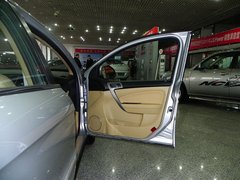 奇瑞A3 2010款 两厢 1.6L 手动 尊贵型