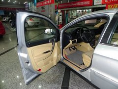 奇瑞A3 2010款 两厢 1.6L 手动 尊贵型
