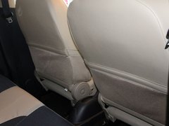 奥拓 2010款 1.0L 手动 炫酷版