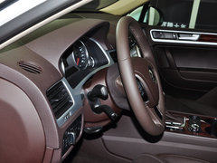 途锐 2011款 V6 TSI 标配型 5座