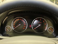 宝马(进口)  740Li 方向盘后方仪表盘