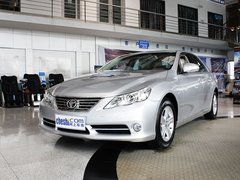 一汽丰田  全新锐志 2.5V AT 车辆左前45度视角