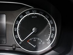 明锐 2010款 RS 2.0T 5座
