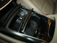 奔驰R级 2010款 R500 5.5L 4MATIC 6座
