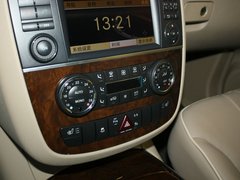 奔驰R级 2010款 R500 5.5L 4MATIC 6座