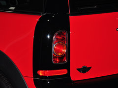 MINI CLUBMAN 2011款 1.6L AT COOPER Fun版