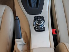 华晨宝马  320i 2.0 AT 驻车制动器