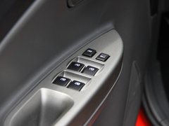 悦翔 2010款 三厢 1.5L 手动 运动版