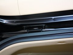 辉翼 2011款 2.4L 豪华版