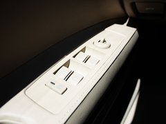 SLS赛威 2011款 2.0T 自动 精英型