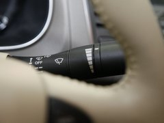 东风日产  公爵 2.5 XV CVT 方向盘右侧控制杆