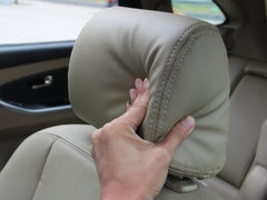 驭胜S350 2011款 2.4T 手动 柴油两驱超豪华型 5座