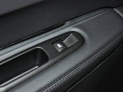 标致3008(进口) 2011款 1.6T 自动 豪华型 5座