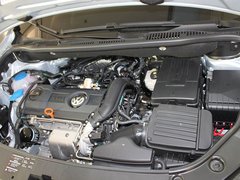 上海大众  途安 1.4TSI DSG 发动机主体特写
