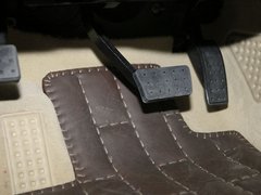 SLS赛威 2011款 2.0T 自动 豪华型