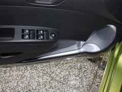 斯帕可SPARK 2011款 1.0L SX 自动 标准型
