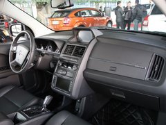 道奇(进口)  酷威 2.7 AT 中控台右侧