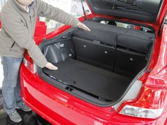杰路驰 2011款 2.5L 自动 豪华版