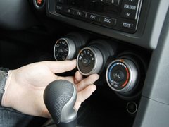 杰路驰 2011款 2.5L 自动 豪华版