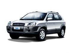 北京现代  途胜 2.0 GLS 4WD MT