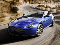 阿斯顿·马丁V8 Vantage 2012款 S 4.7L Coupe