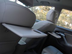 逸致 2011款 1.8L CVT 豪华多功能版 7座