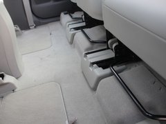 逸致 2011款 1.8L CVT 豪华多功能版 7座