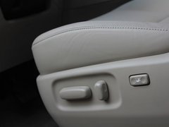 逸致 2011款 1.8L CVT 豪华多功能版 7座