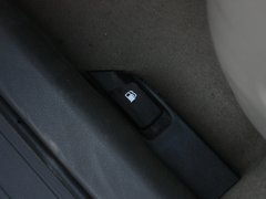 逸致 2011款 1.8L CVT 豪华多功能版 7座