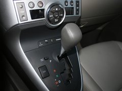 逸致 2011款 1.8L CVT 豪华多功能版 7座