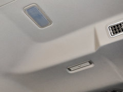 新途V80 2011款 2.5T 手动 短轴低顶尊杰版
