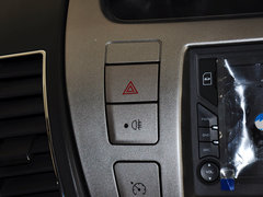 新途V80 2011款 2.5T 手动 短轴低顶尊杰版