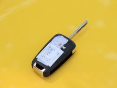 科迈罗 2011款 3.6L 自动 传奇性能版