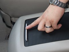 瑞风 2011款 2.0T 手动 商务版 7座