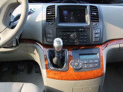 瑞风 2011款 2.0T 手动 商务版 7座