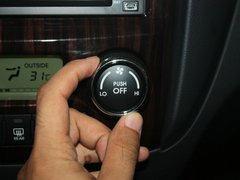 狮跑 2012款 2.0L 自动 GLS 两驱版 5座