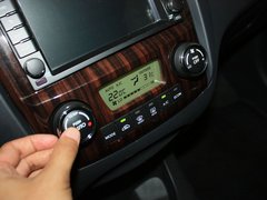 狮跑 2012款 2.0L 自动 GLS 两驱版 5座