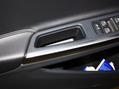 沃尔沃V60 2012款 3.0T 自动 个性运动版