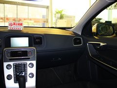 沃尔沃V60 2012款 3.0T 自动 个性运动版