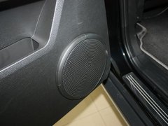 荣威W5 2011款 1.8T 自动 四驱豪域版 5座