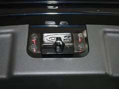 荣威W5 2011款 1.8T 自动 四驱豪域版 5座