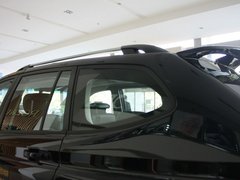 荣威W5 2011款 1.8T 自动 四驱豪域版 5座