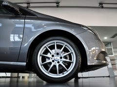奔驰B级 2012款 B180 1.6T 