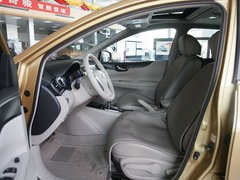 东风日产  新骐达 1.6 CVT 驾驶席座椅正视图