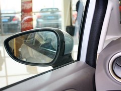 嘉年华 2011款 两厢 1.5L 自动 时尚型