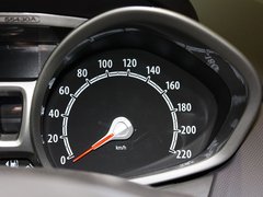 嘉年华 2011款 两厢 1.5L 自动 时尚型