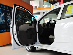 爱唯欧 2011款 三厢 1.4SL 手动 