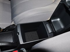 悦动 2011款 1.6L 手动 豪华型 GLS