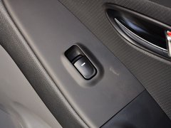 悦动 2011款 1.6L 手动 豪华型 GLS