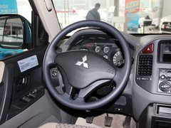帕杰罗V73 2011款 3.0 手动 GL 5座